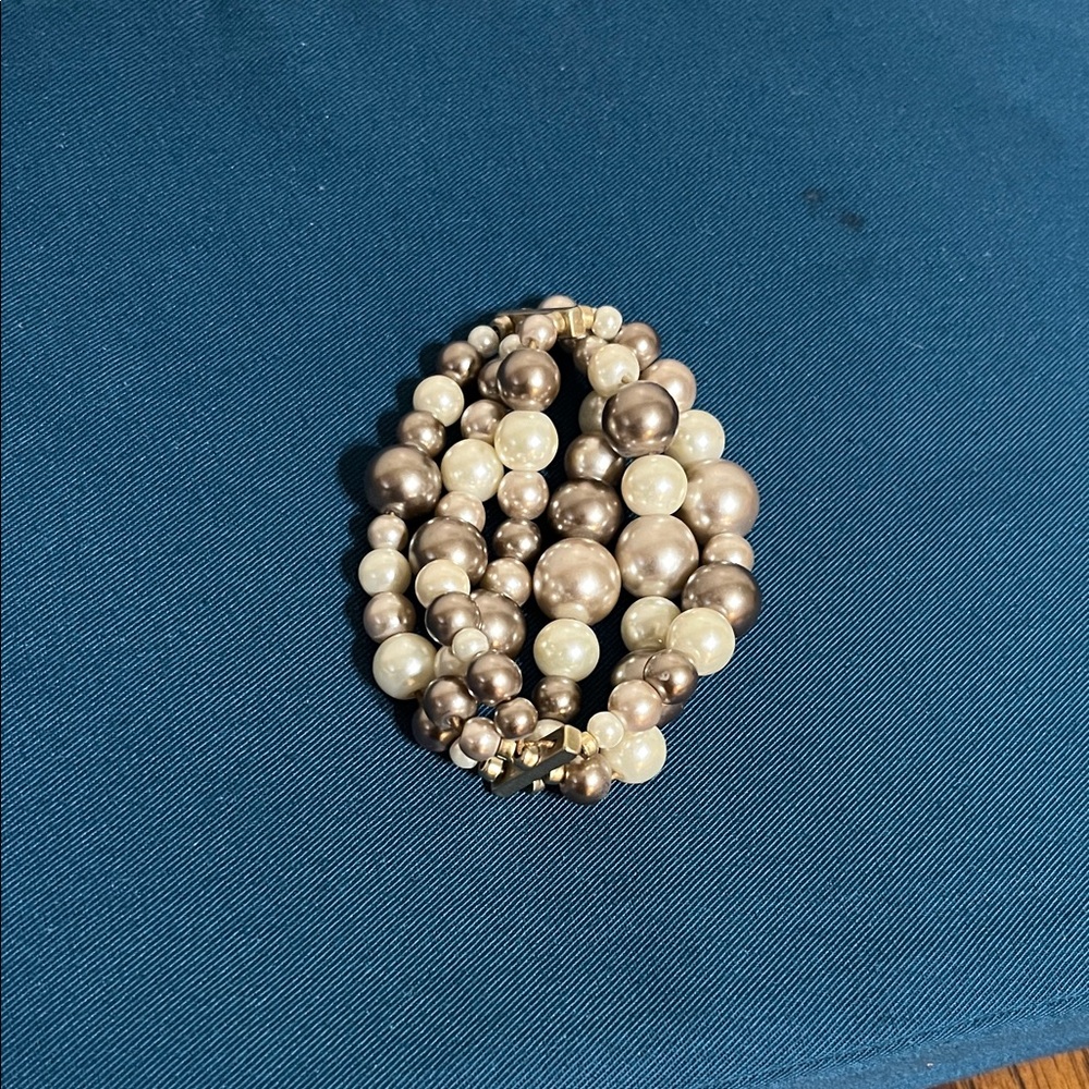 Elegant Faux PearlBeaded Bracelet